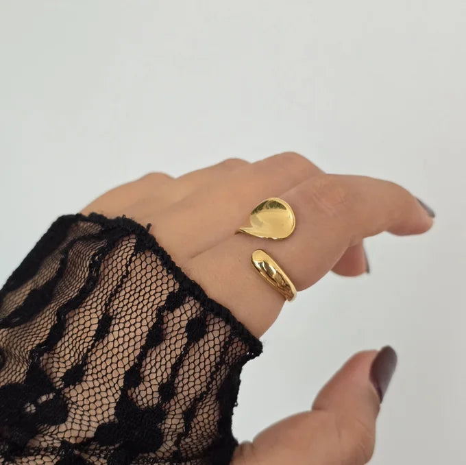 Duo-Drop Ring