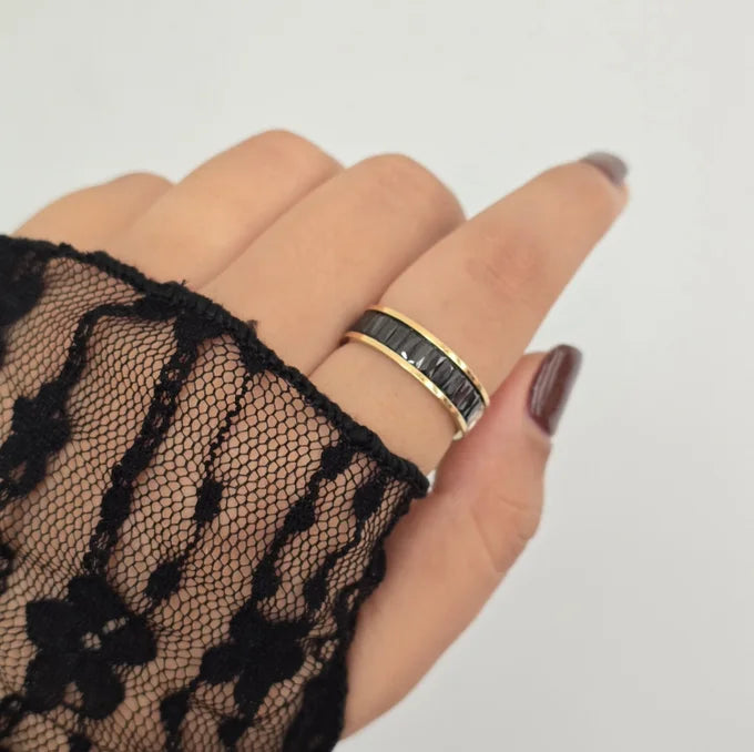 Dual-Glow Ring
