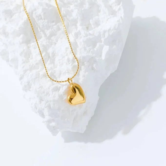 Fall-4u Necklace