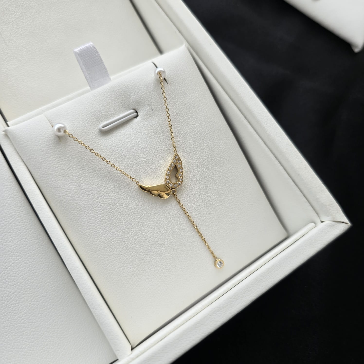 Angel-Drift Necklace