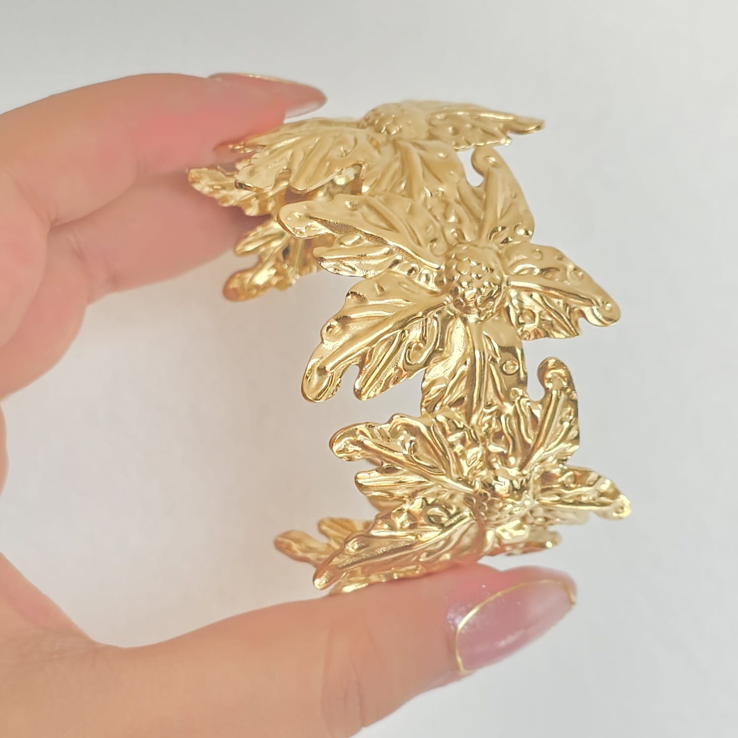 Golden-Petal Bracelet