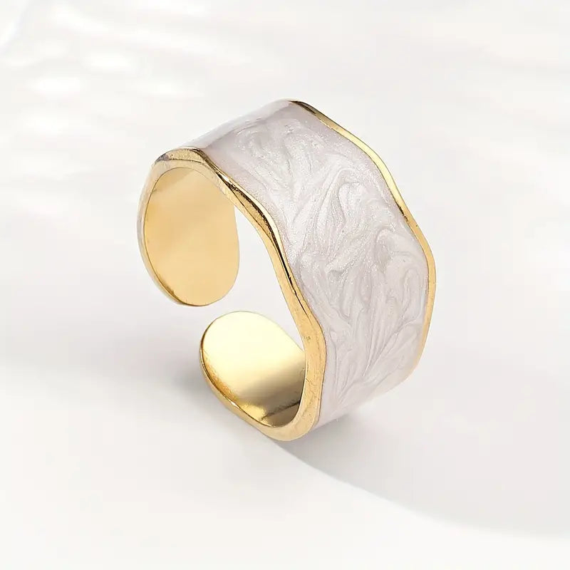 Minimalist-Open Ring