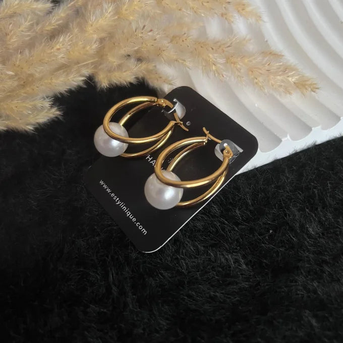 hanged-Pearl Earrings