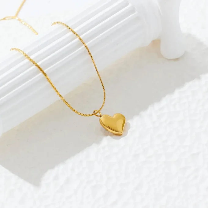 Fall-4u Necklace