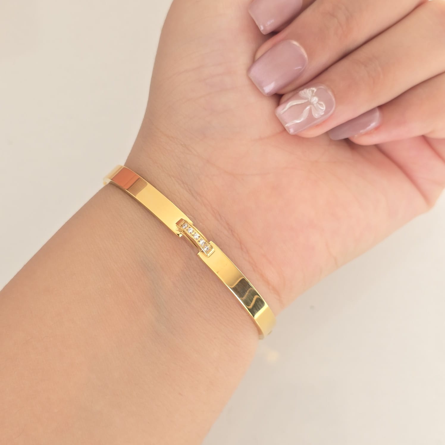 Mini-Curve Bracelet
