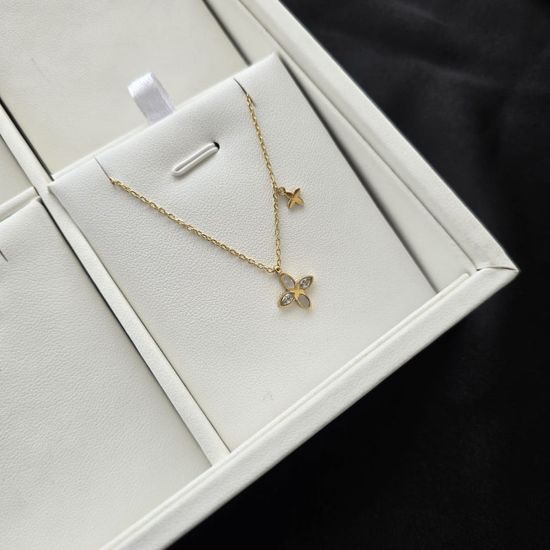 Petite-Bloom Necklace