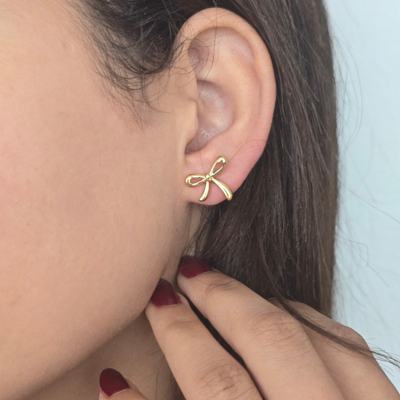 Ribbon-Knot Earrings