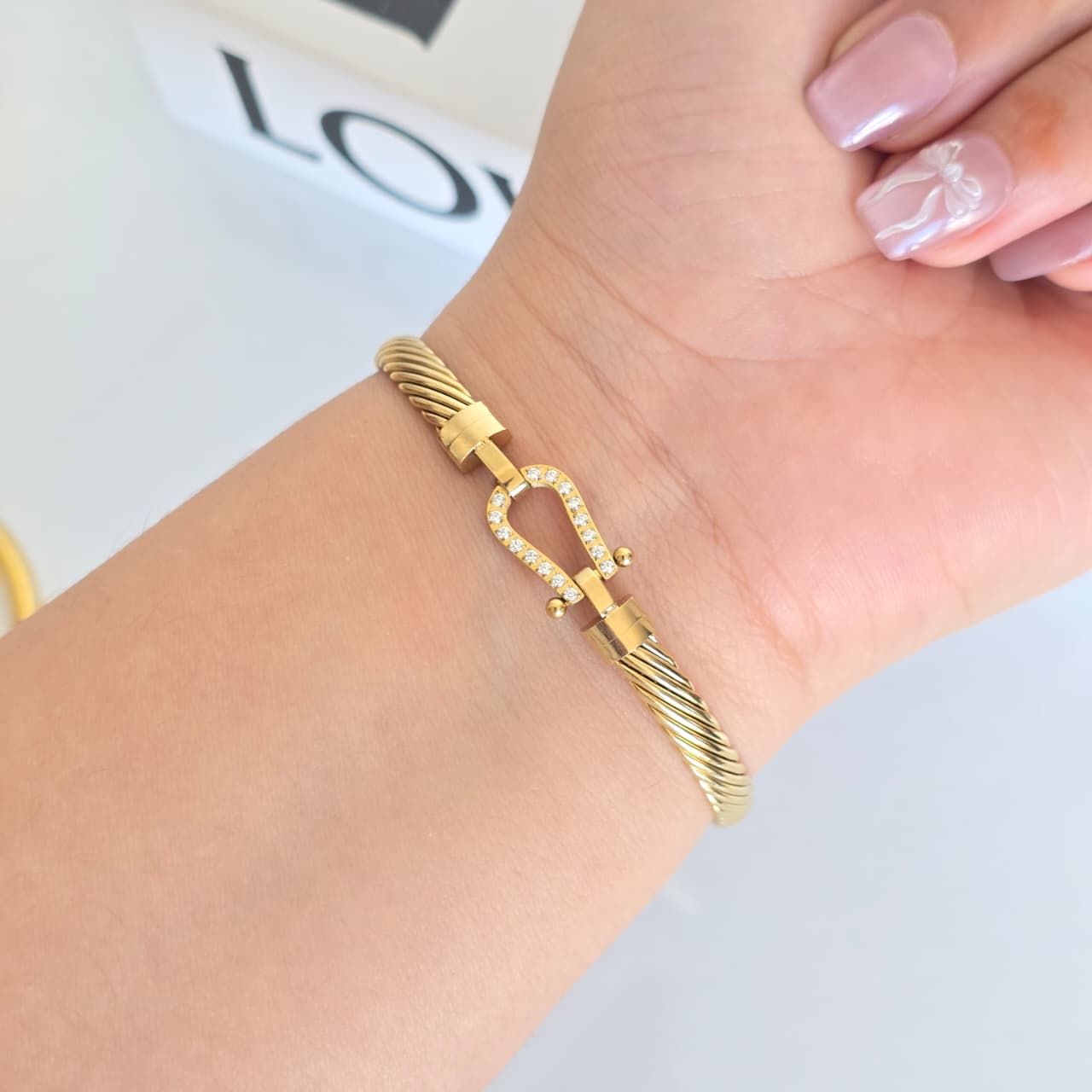 Hook Bracelet