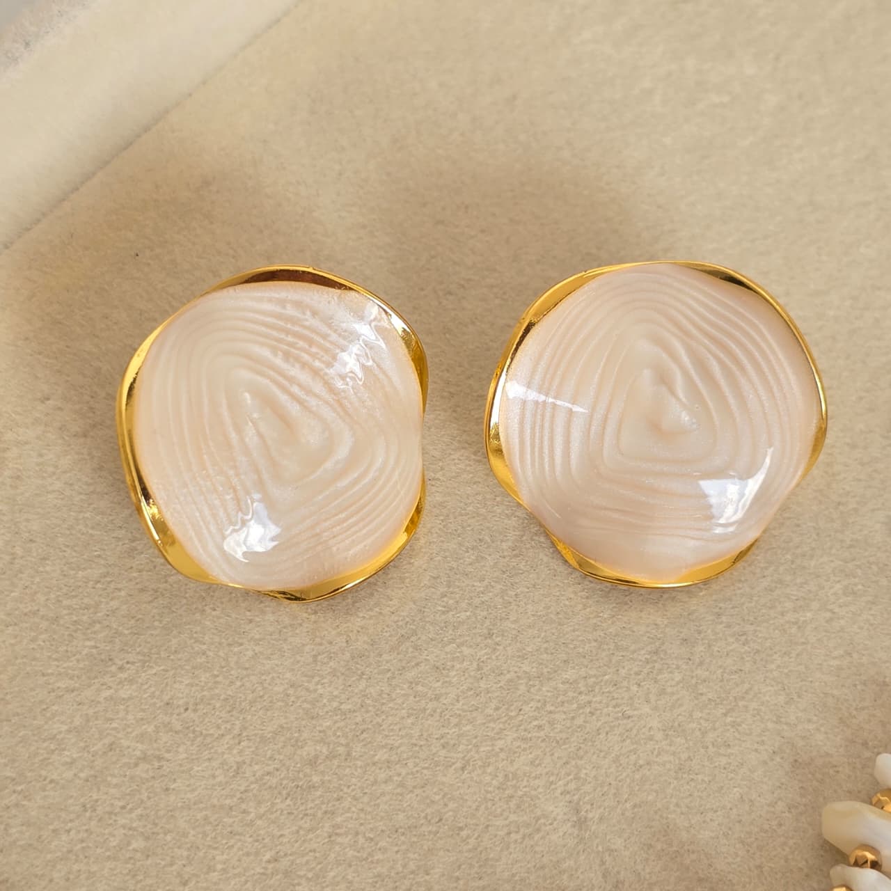 Auréa-Stone Earrings
