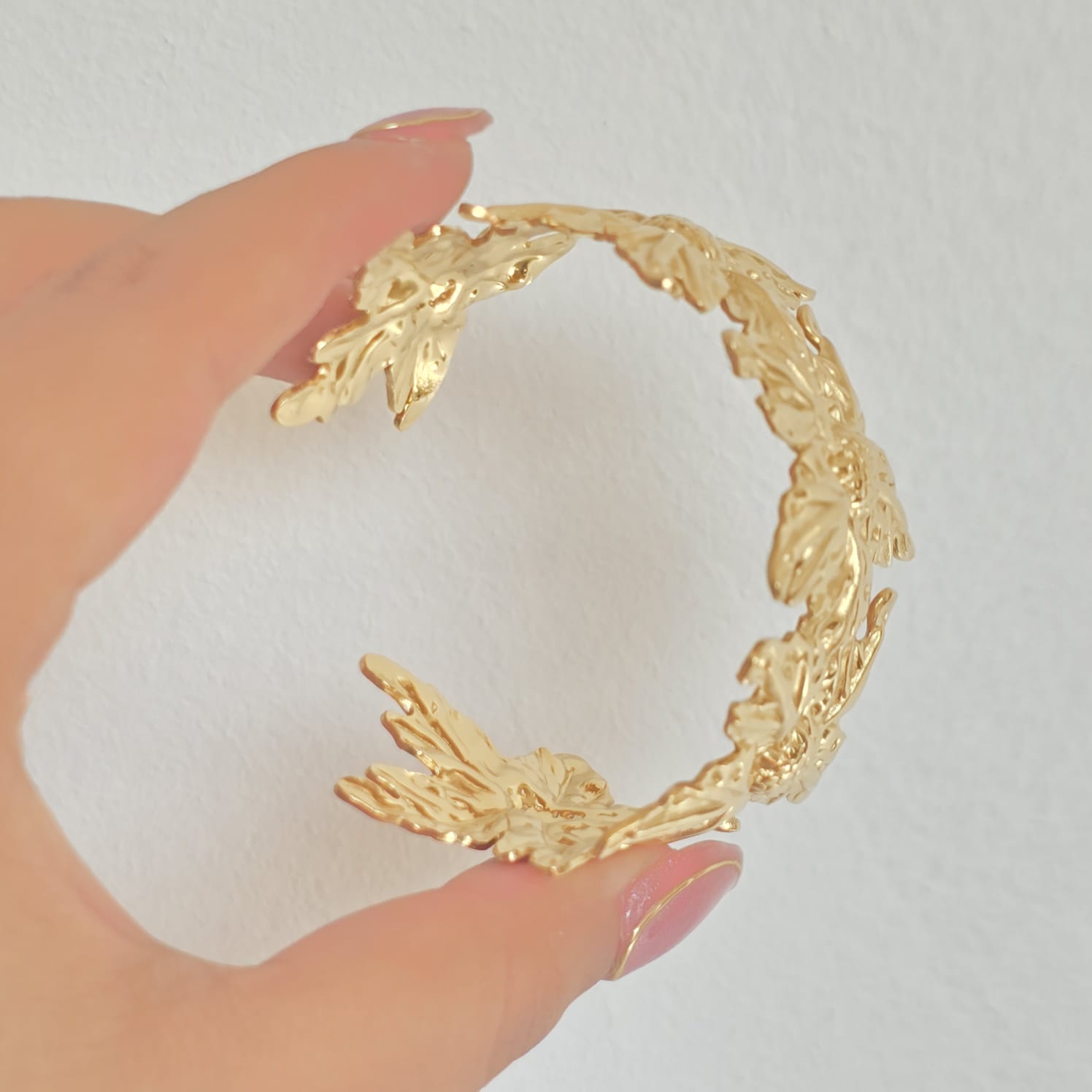 Golden-Petal Bracelet