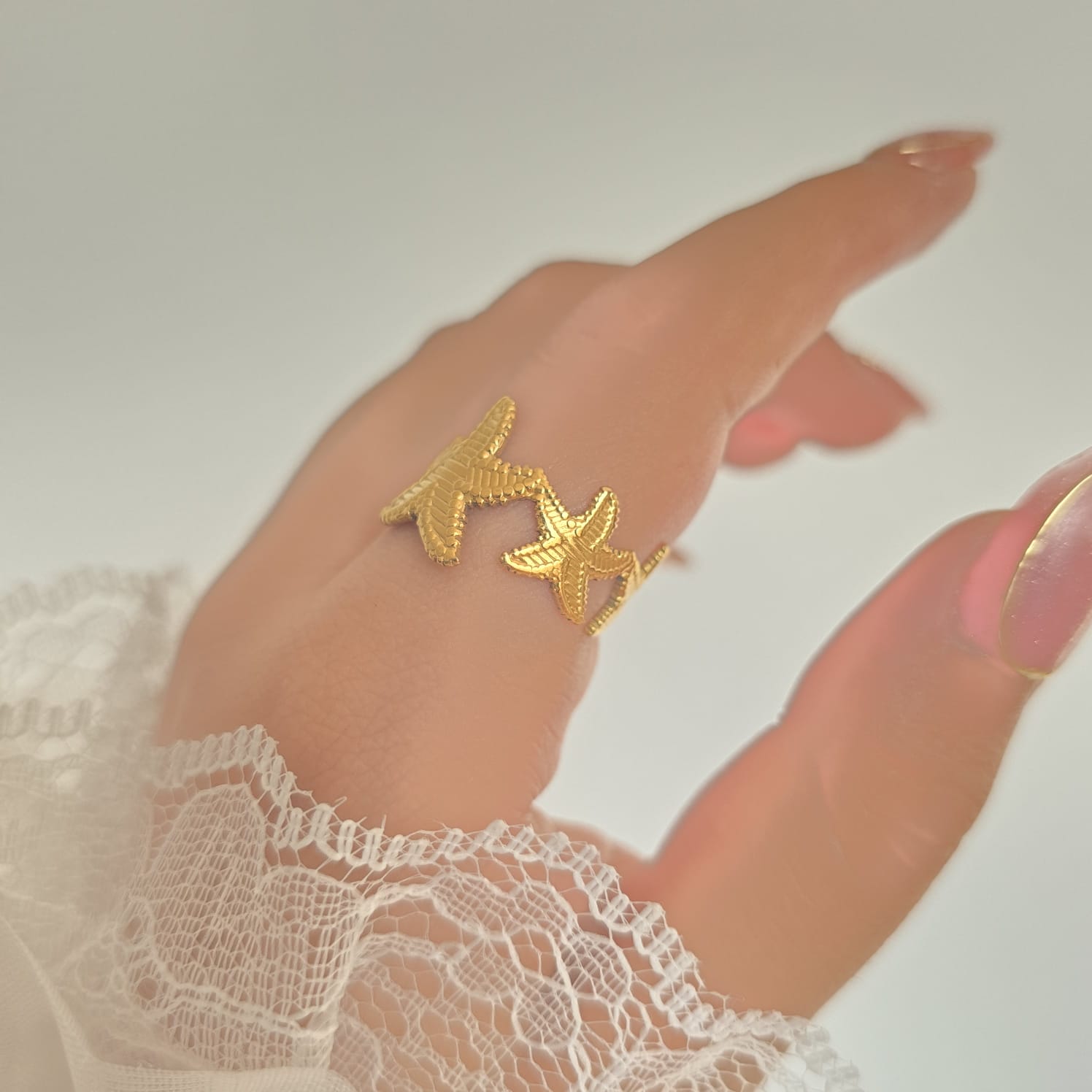 Golden-Starfish Ring
