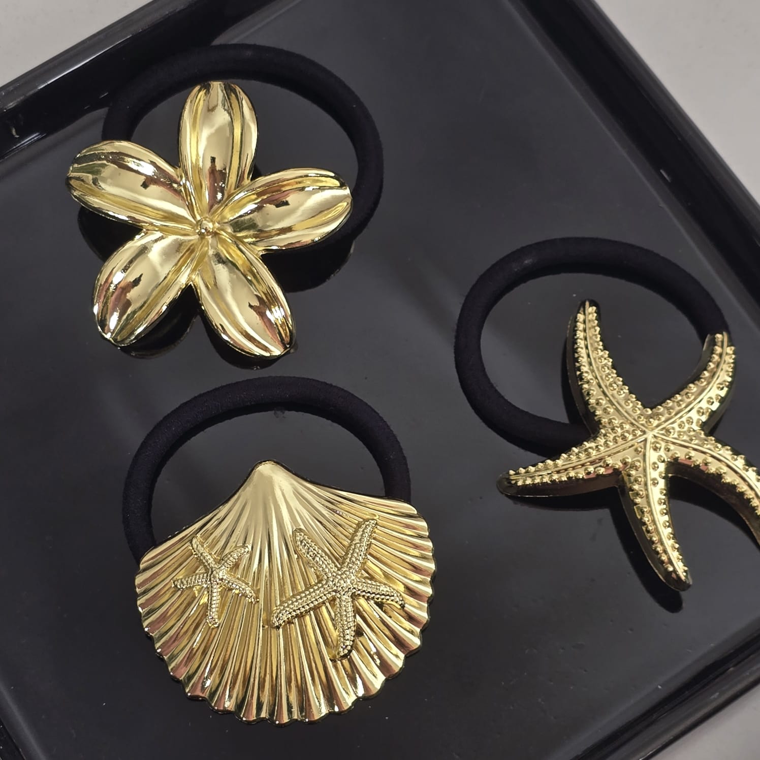 Golden-Tides Hair Ties