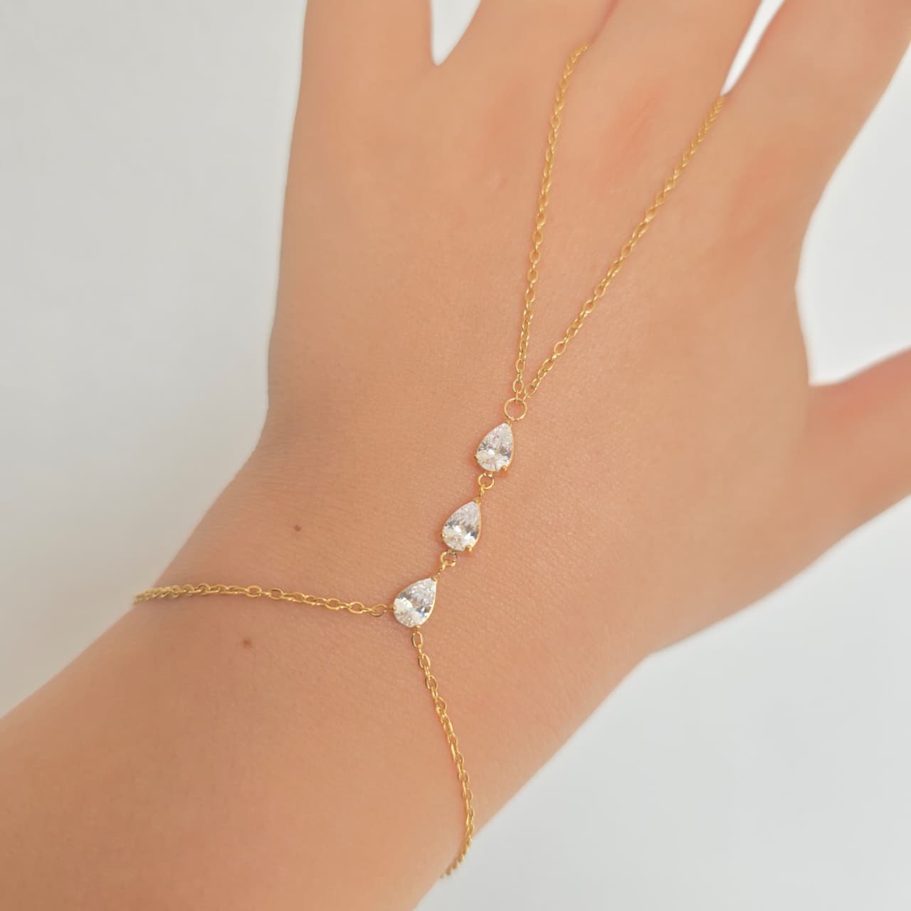 Soft-Glow Drops Handchain