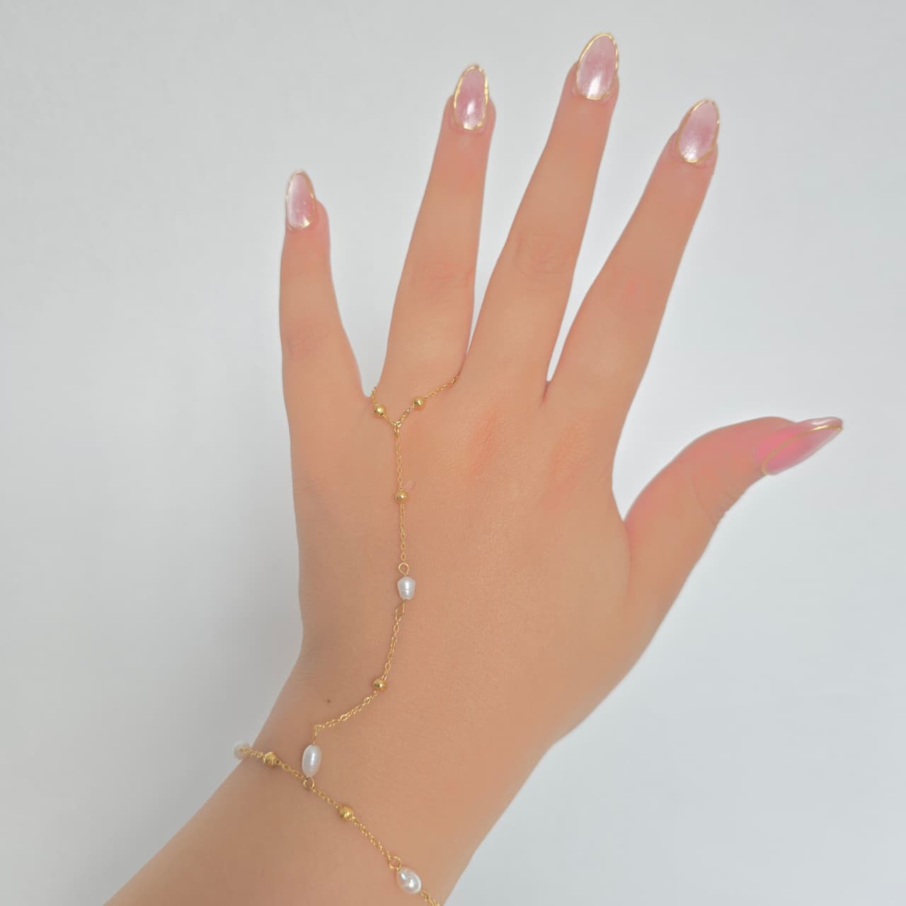Duo-Drip Handchain