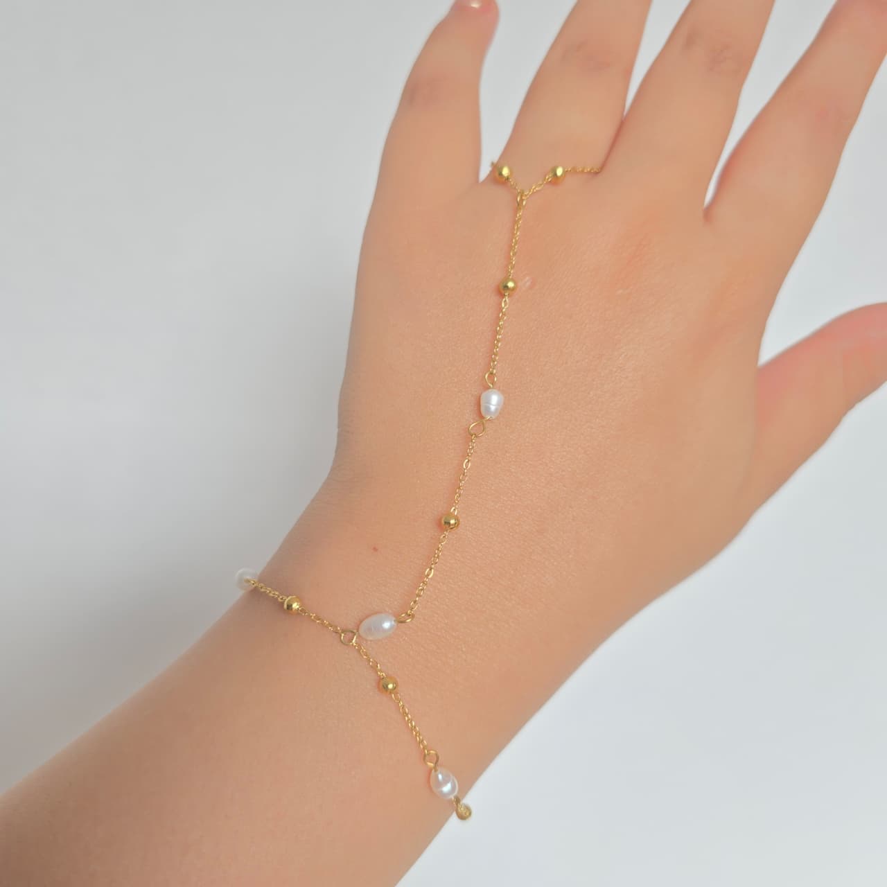 Duo-Drip Handchain
