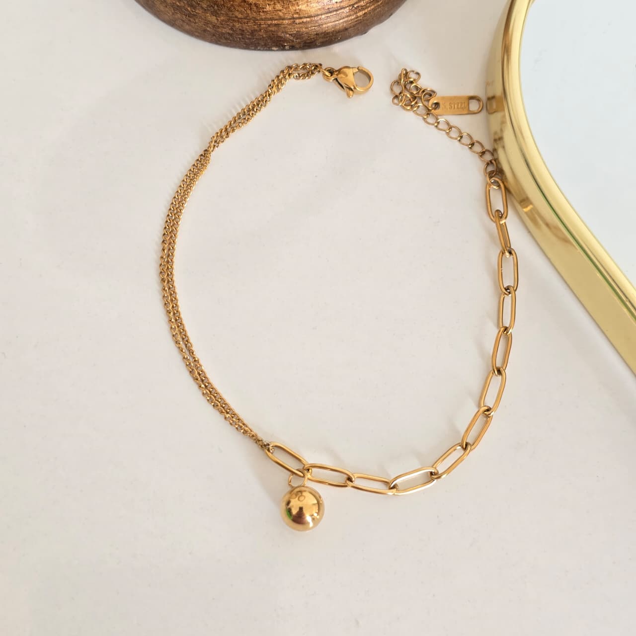Solo-Drop Anklet