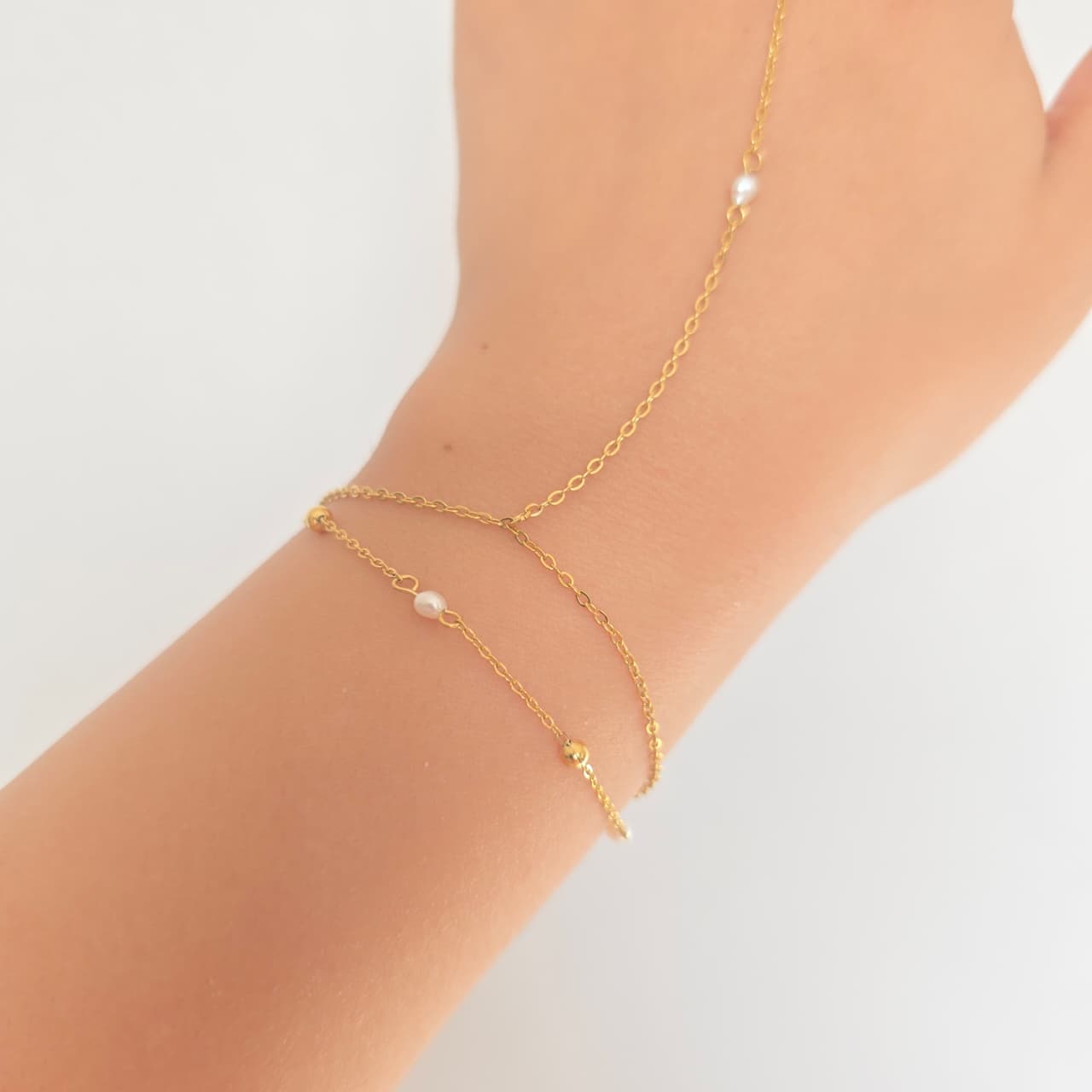 Pearl-Layers Handchain