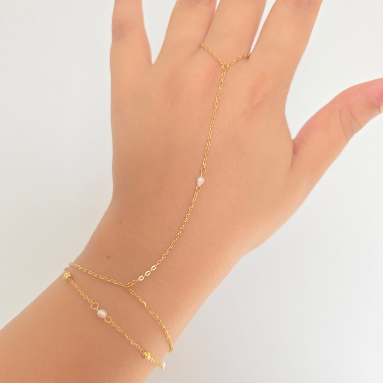 Pearl-Layers Handchain