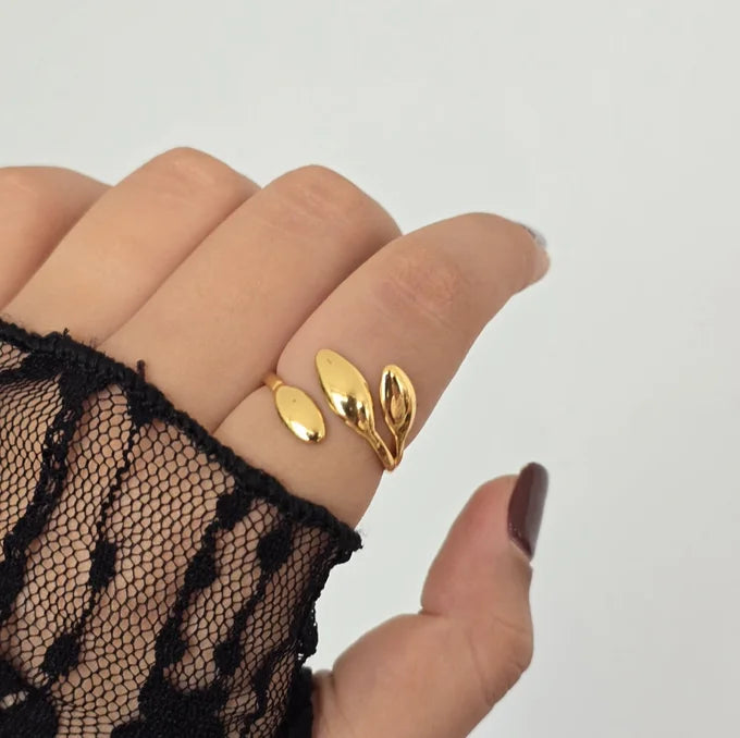 Leaf Ring