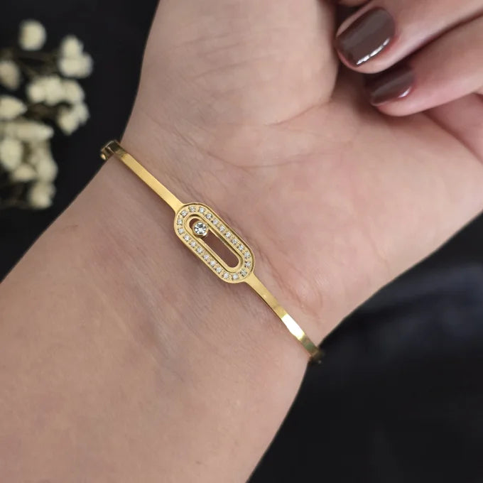 Oval-Charm Bracelet