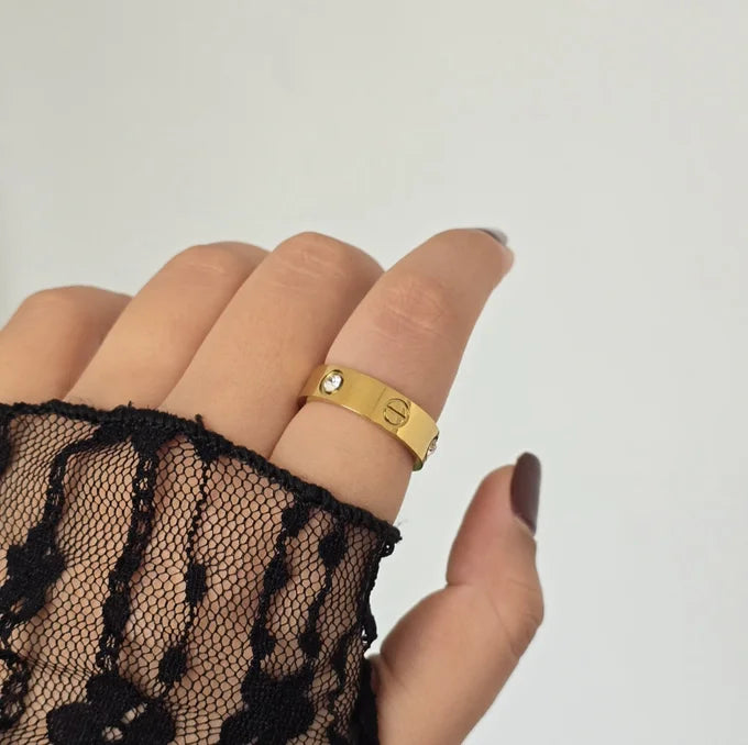 Cart1er Ring